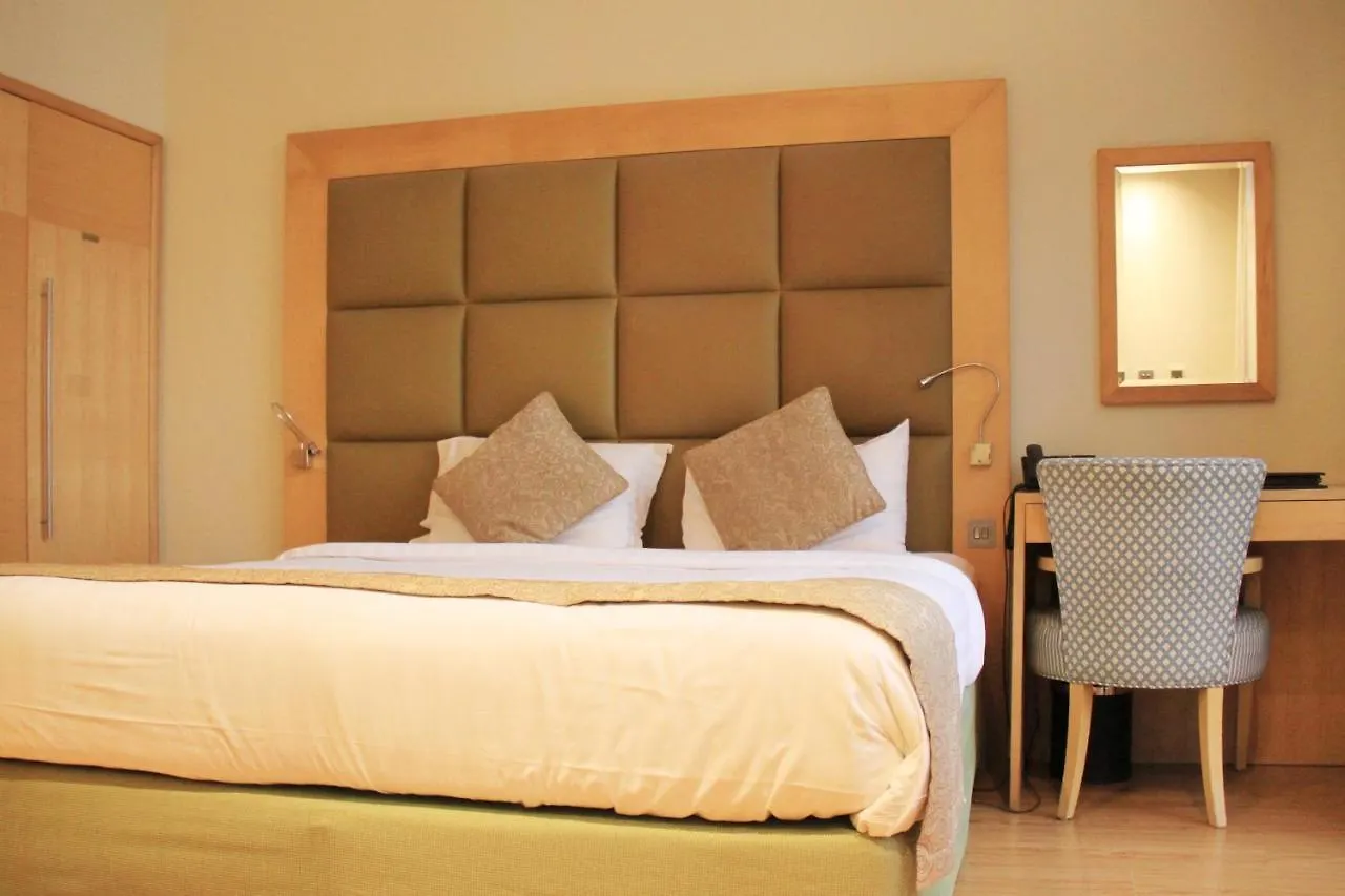 The Leela Hotel Dubai 4*,  United Arab Emirates